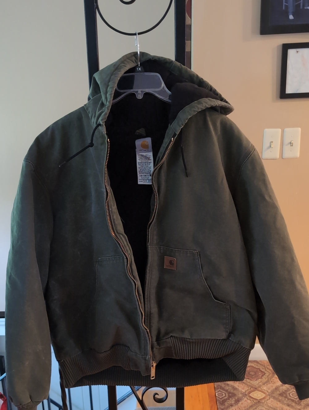Carhartt J130 Army Green Canvas Active Jacket XL Regular (Discontinued Model)